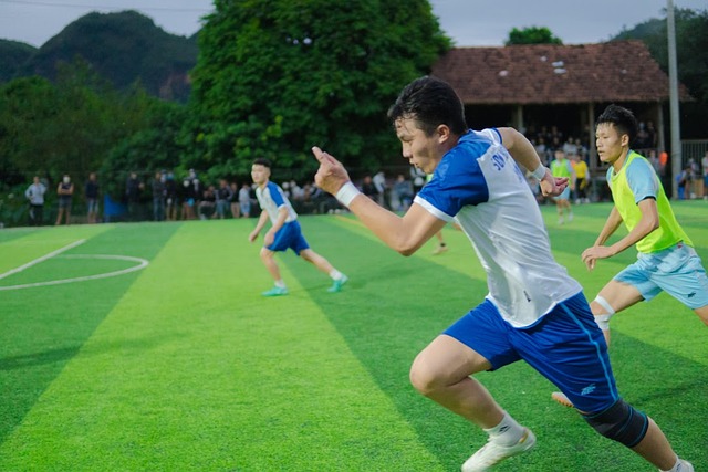 米体：国米考虑让索默提前复出，球员尝试戴护具出战亚特兰大.